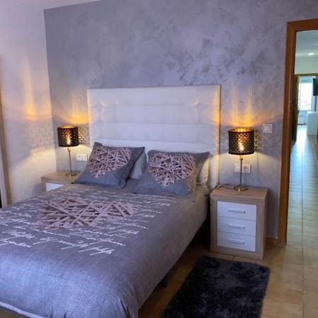 Piso Centrico Con Parking A 20Min De Barcelona Daire Terrassa Dış mekan fotoğraf