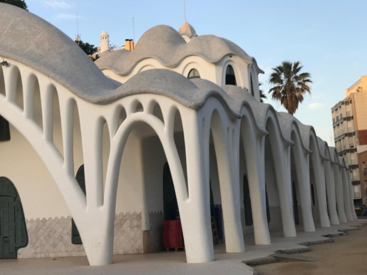 Piso Centrico Con Parking A 20Min De Barcelona Daire Terrassa Dış mekan fotoğraf